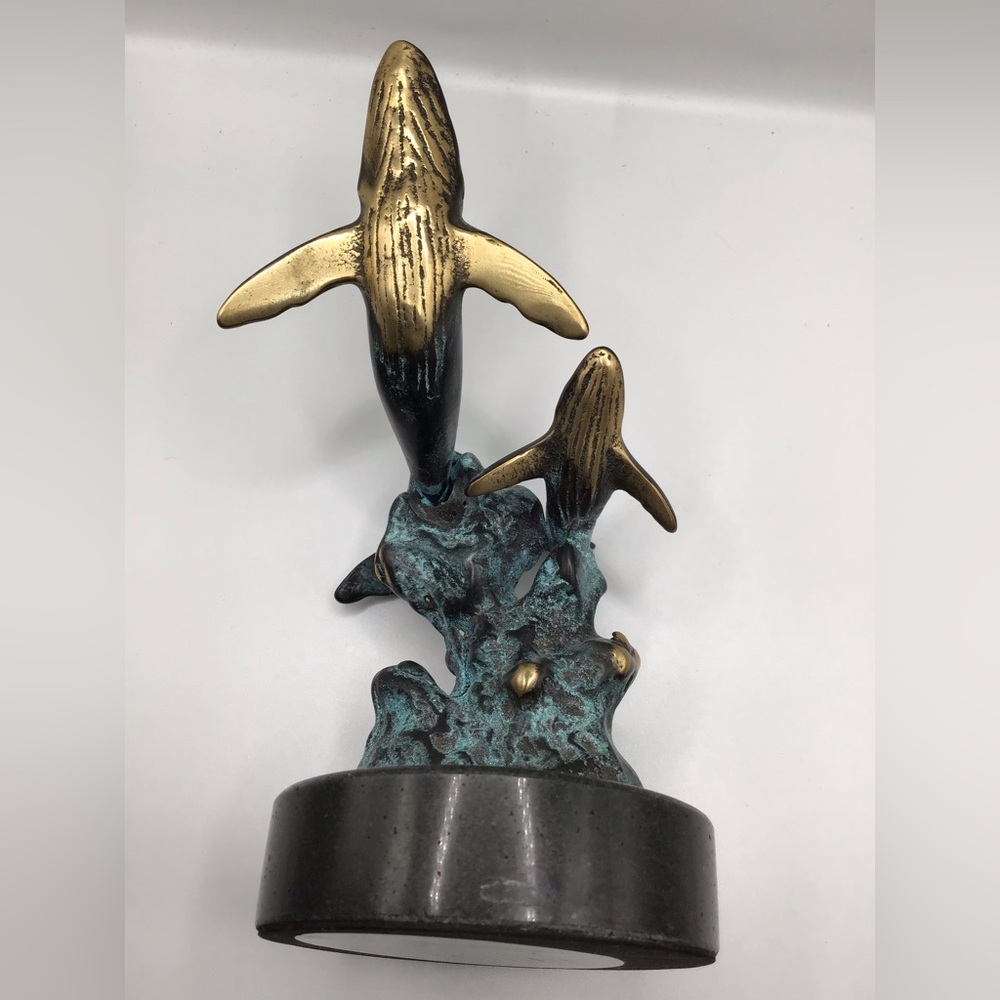 Rare Vintage SPI Gallery Handmade Sculpture Cast-Solid Brass Whales Collectable